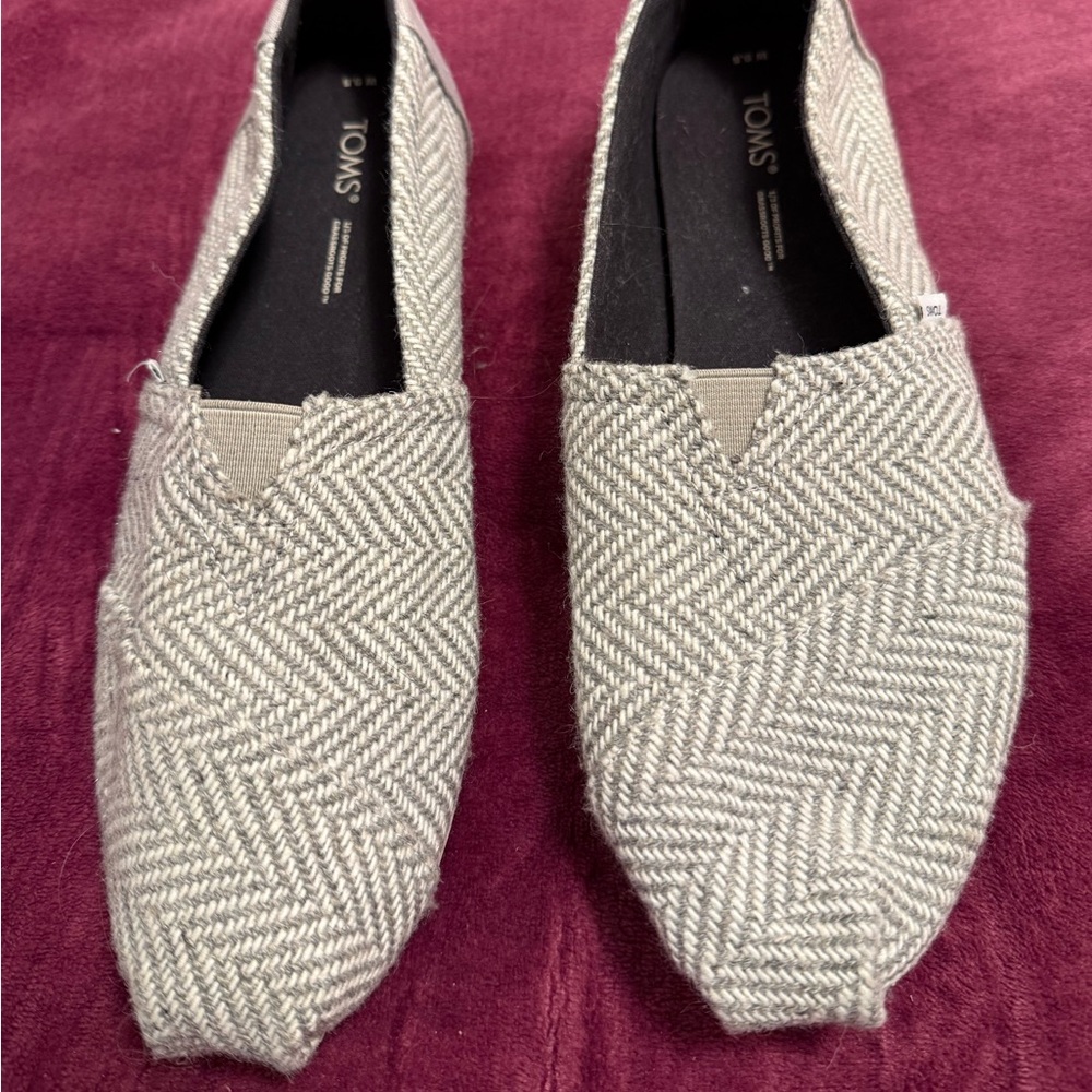 TOMS Beige Herringbone Slip-On Shoes
